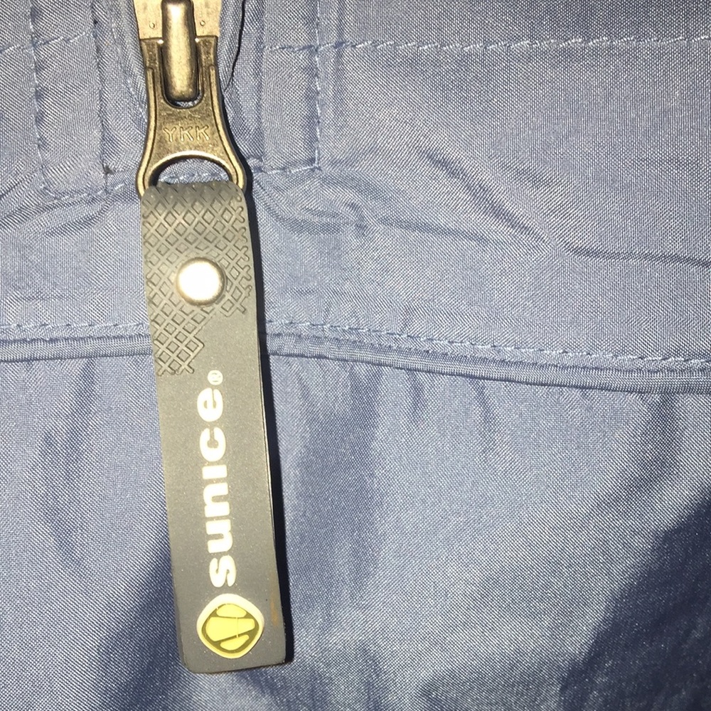 Sunice Windbreaker Light Jacket - image 5